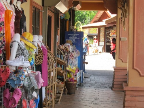 stuff Oriental Village, Langkawi's 'Magic' Kingdom
