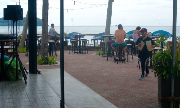 Best Langkawi Waterfront Restaurants and Bars