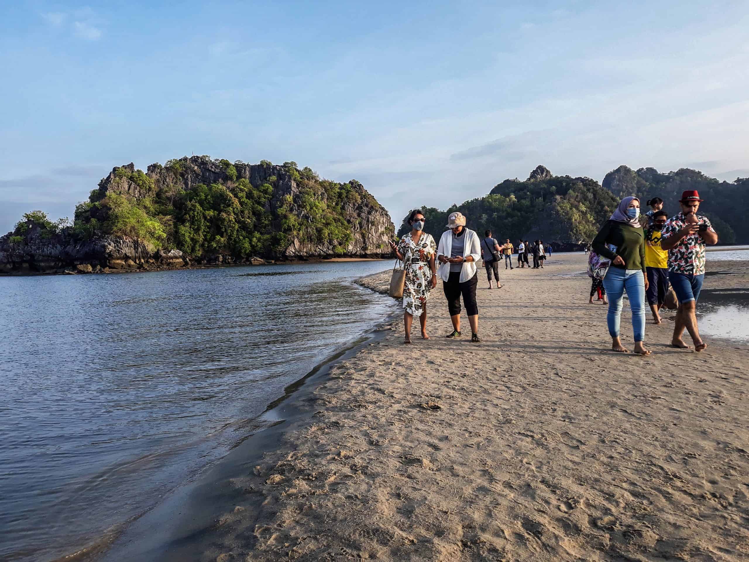 Tanjung Rhu Beach Sandbar Walk