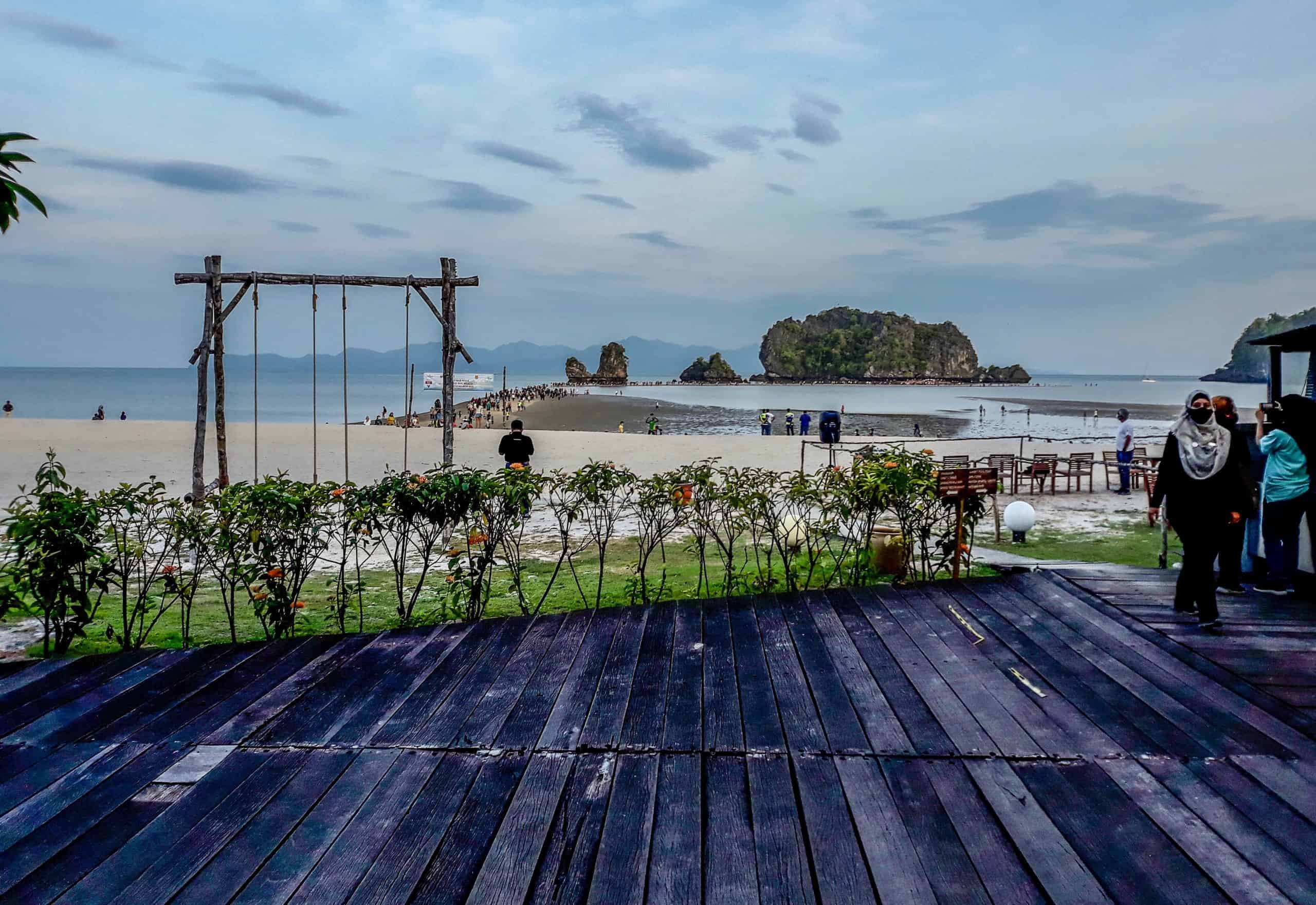 Tanjung Rhu Beach Sandbar Walk
