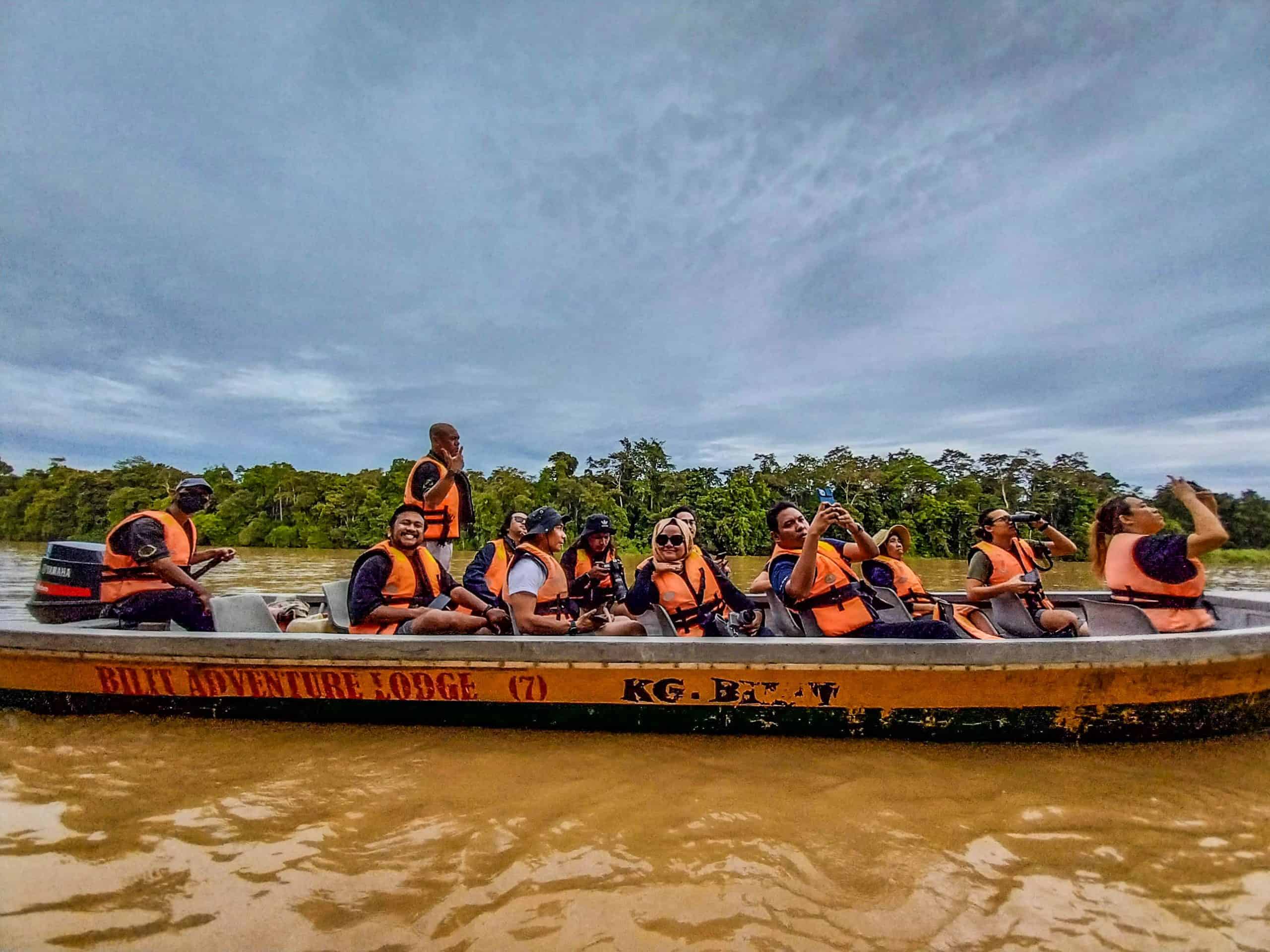 Choosing Tours in Sabah; 13 Must Sees in Sandakan & Kinabatangan