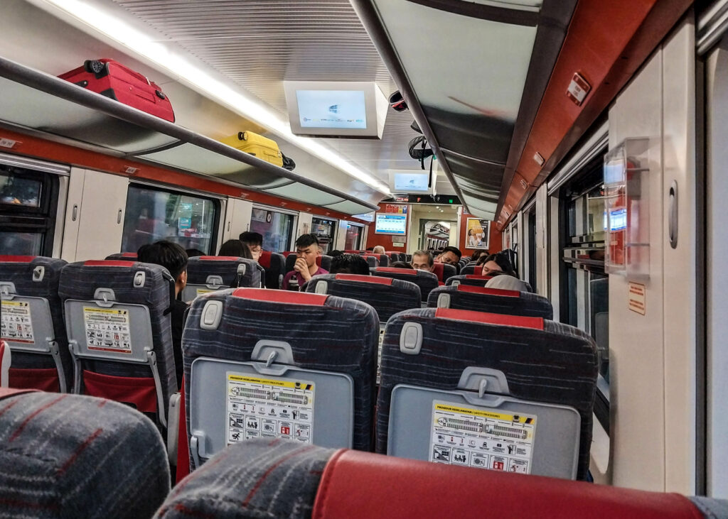Ets First Class Malaysia Train Travel: Kuala Lumpur to Perlis & Beyond - The Island Drum