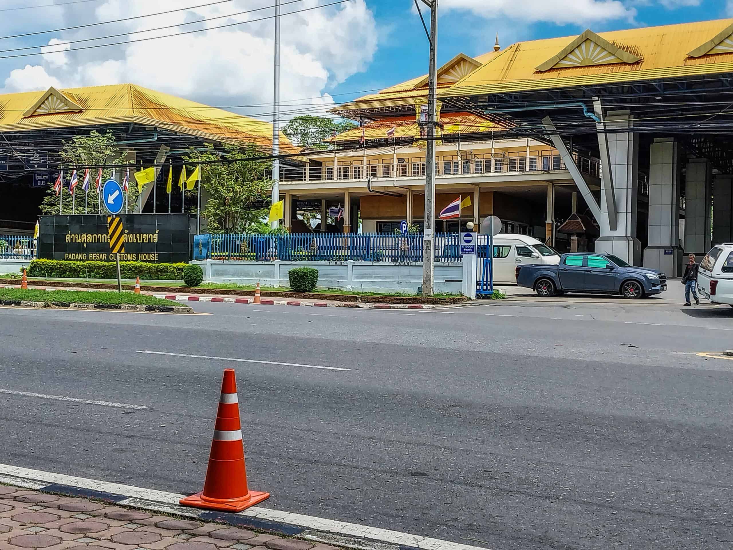 Malaysia Train Travel: Kuala Lumpur to Perlis & Beyond
