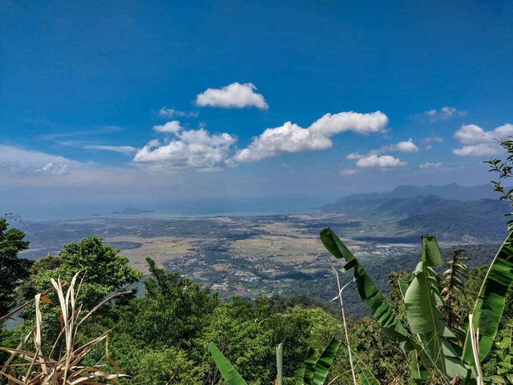 Gunung Raya Climbing Gunung Raya's Eagle Stairs - The Island Drum