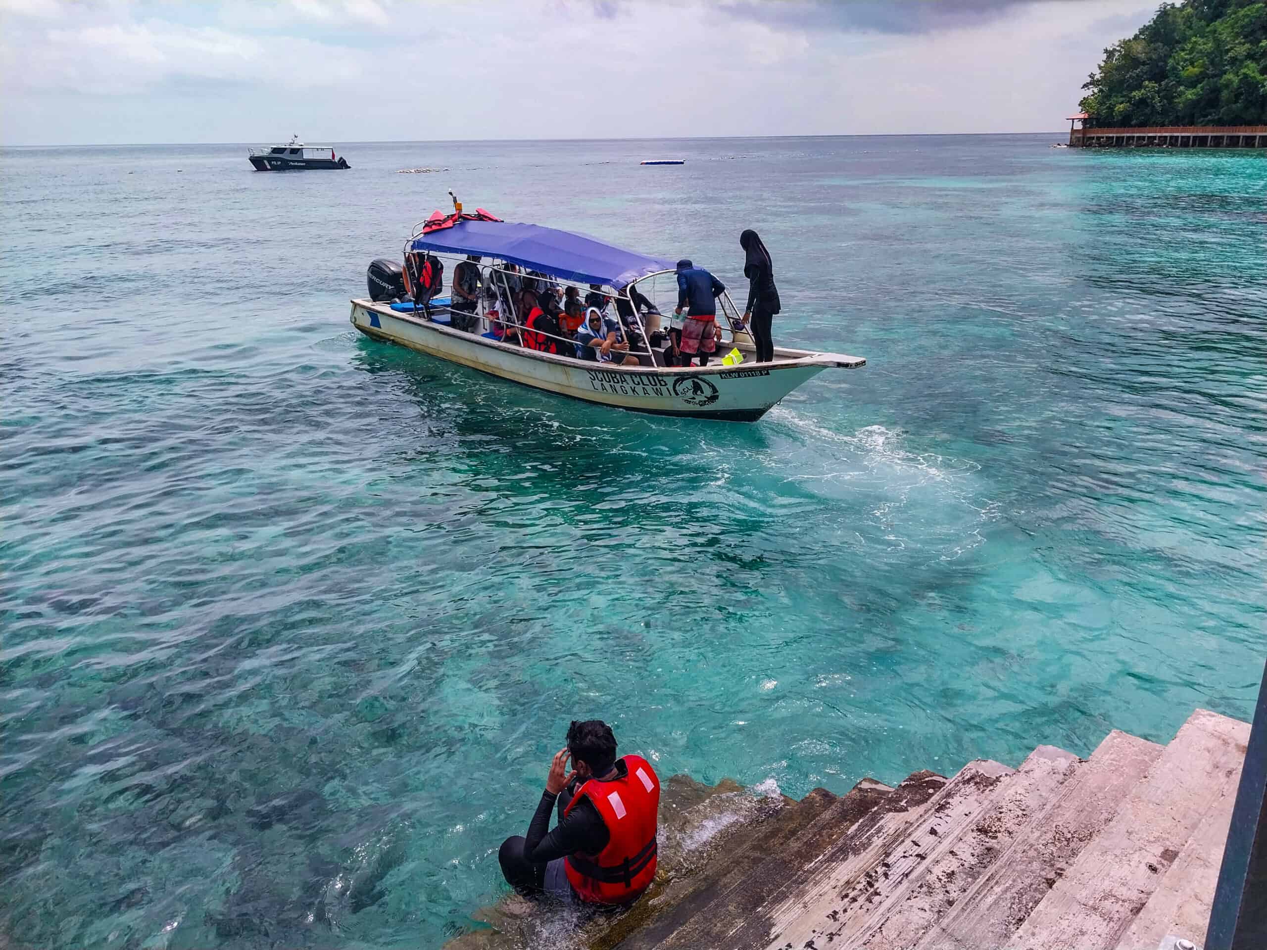 Best Langkawi Snorkeling is at Pulau Payar Marine Park
