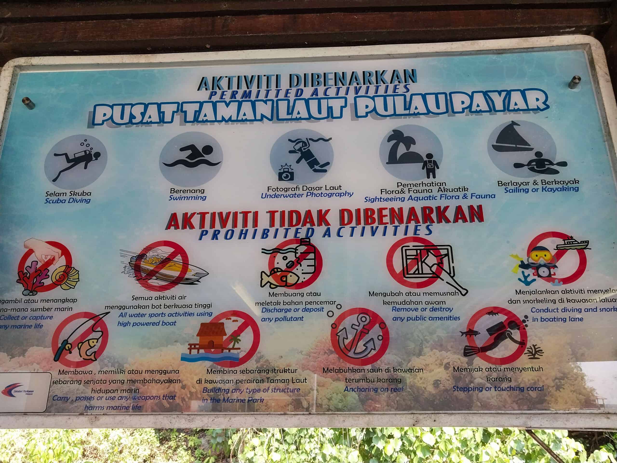 Best Langkawi Snorkeling is at Pulau Payar Marine Park