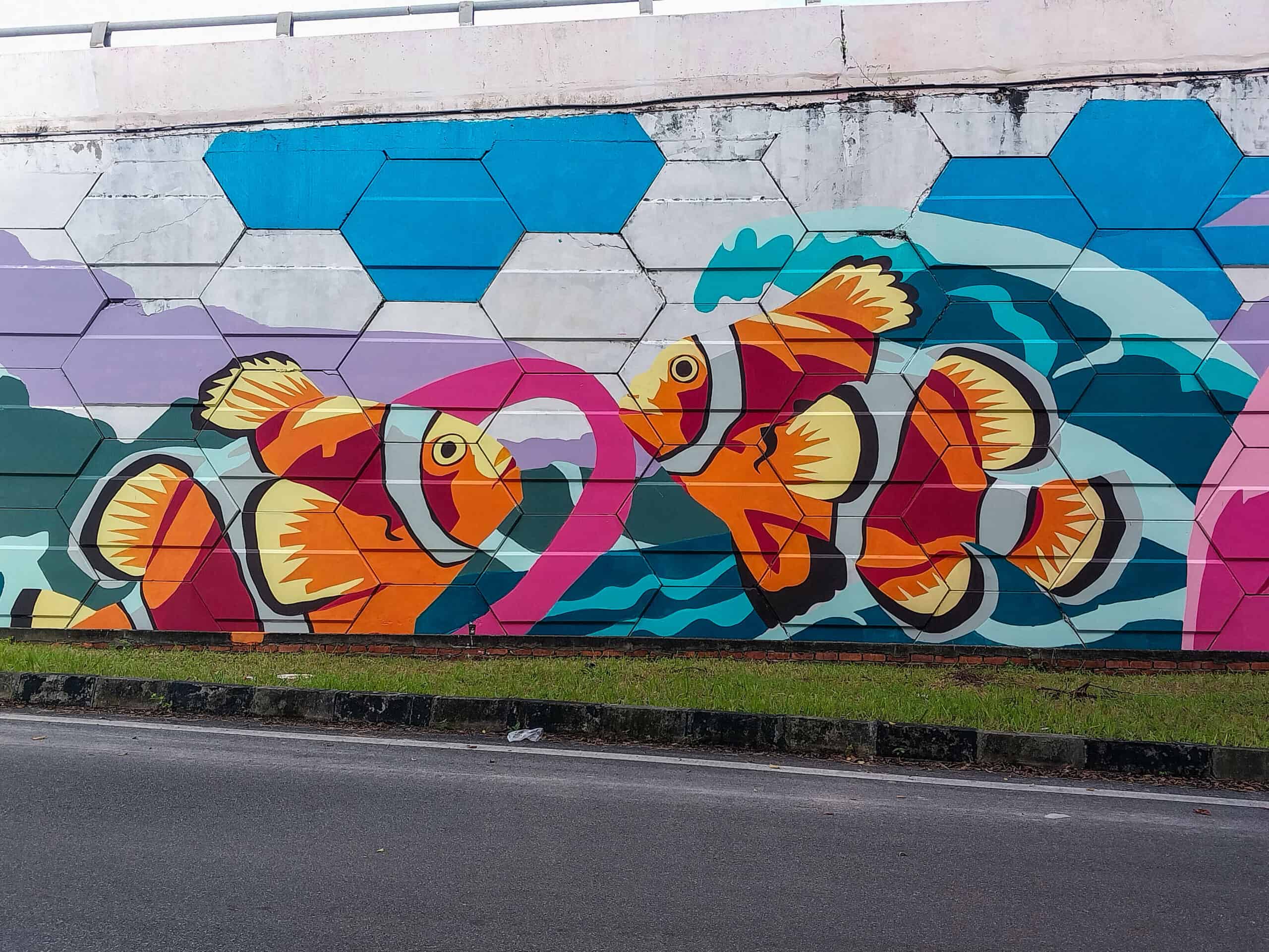 Kuala Sungai Melaka Bridge murals