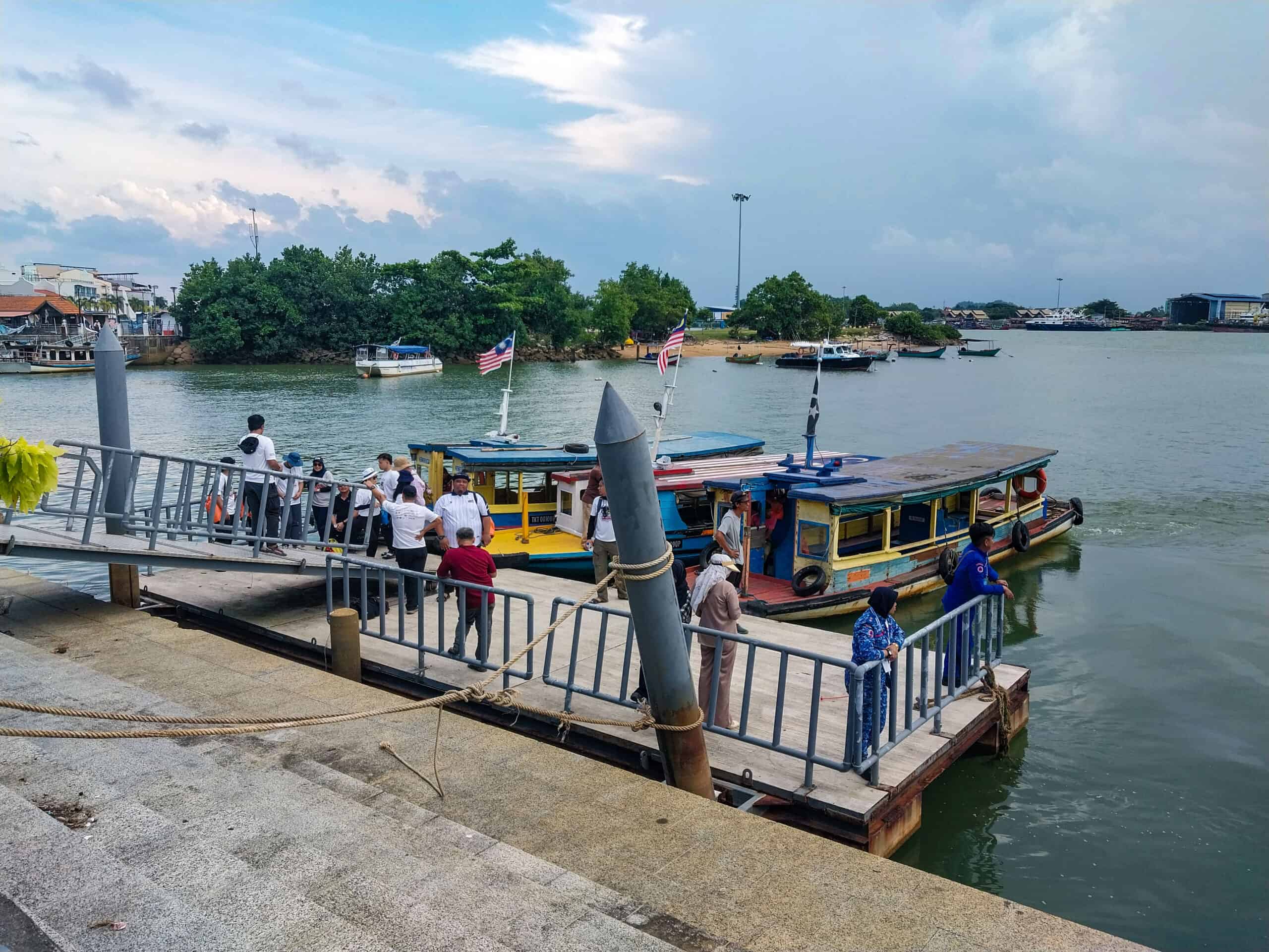 Squid, Sea Legs & Salty Boats: A Real Candat Sotong Experience