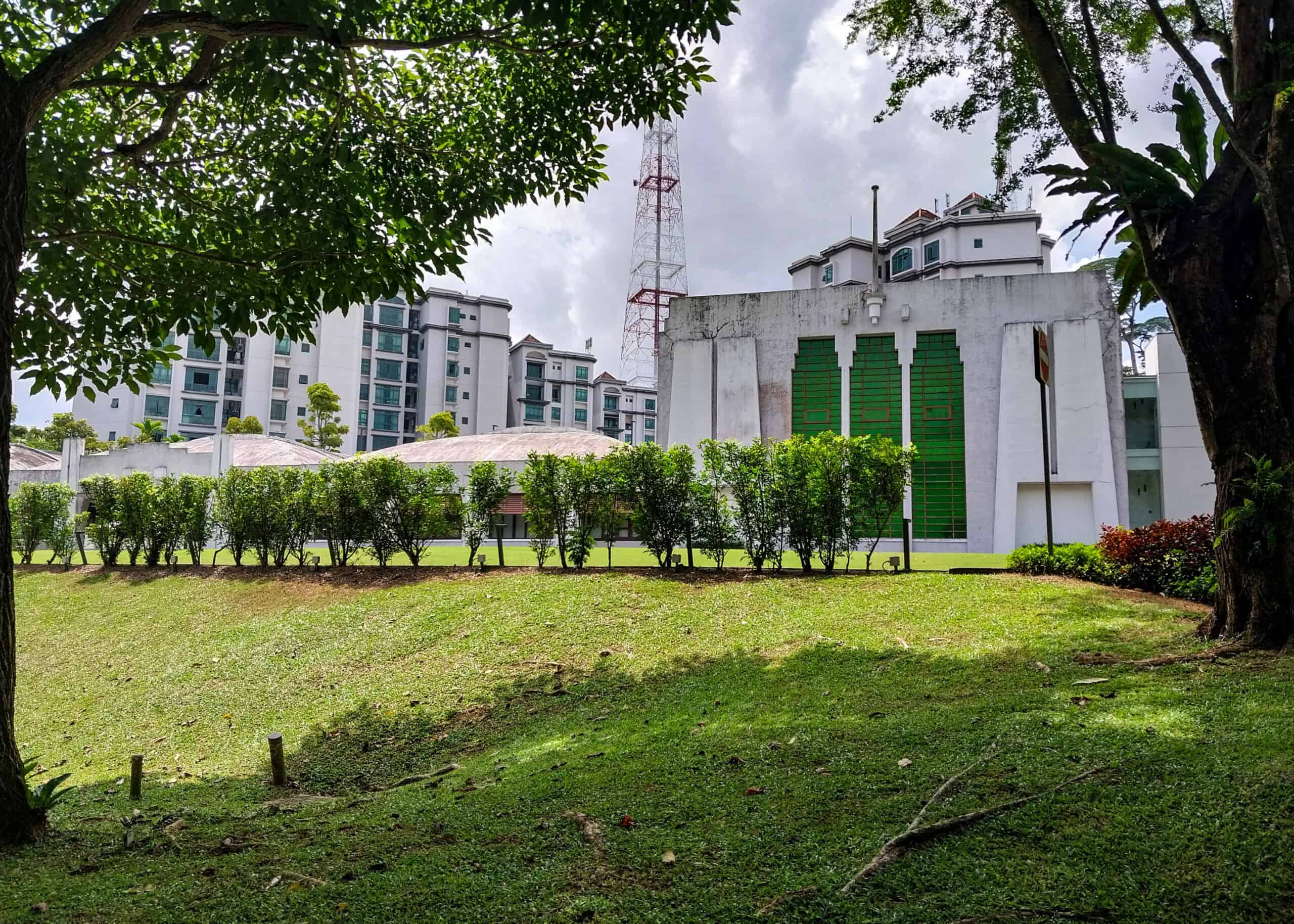 The Ford Factory and the Fall of Singapore